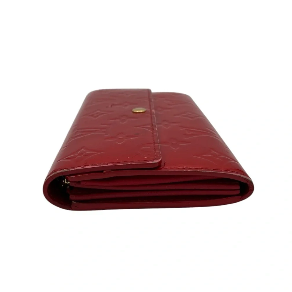 Pre-loved Louis Vuitton Red Vernis Sarah Wallet